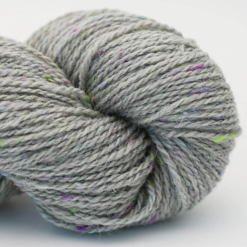 Hey Mama Wolf BEARA TWEED 100g/212m irische Schurwolle Alpaka Streichgarn DK griffig NEU