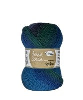 Sockenwolle RELLANA Flotte Socke Kolibri 420m/100g superwash bunt Muster aus dem Knäuel 4-fach