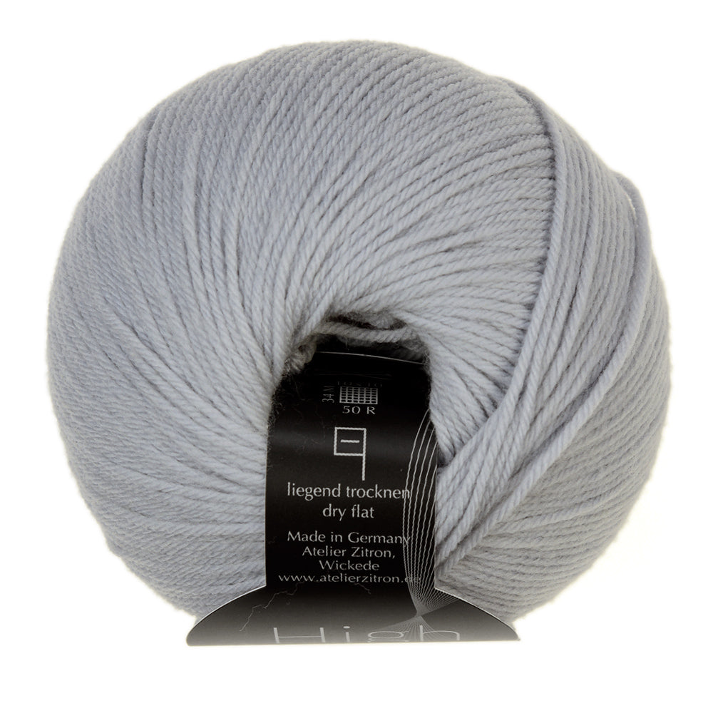 High Twist Atelier Zitron 50g/200m Merino extrafine Sockenwolle 4-fach