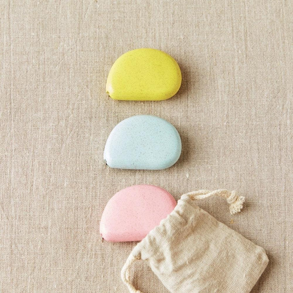 CocoKnits Maßband Tape Measure Zubehör Sea Glass, Mustard Seed, Linen Wild Rose, Clay, Storm