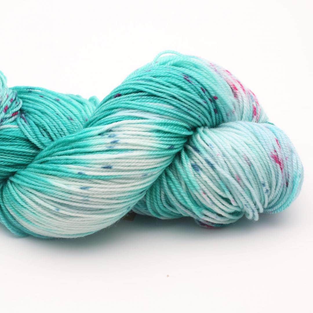 Manos del Uruguay Sockenwolle 100g/405m handgefärbt ALEGRIA Merino extrafine 405m/100g