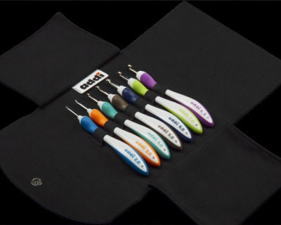 ADDI SWINGS Set 640-2  Wollhäkelnadeln mit 7 Häkelnadeln im Etui (140-7) Set