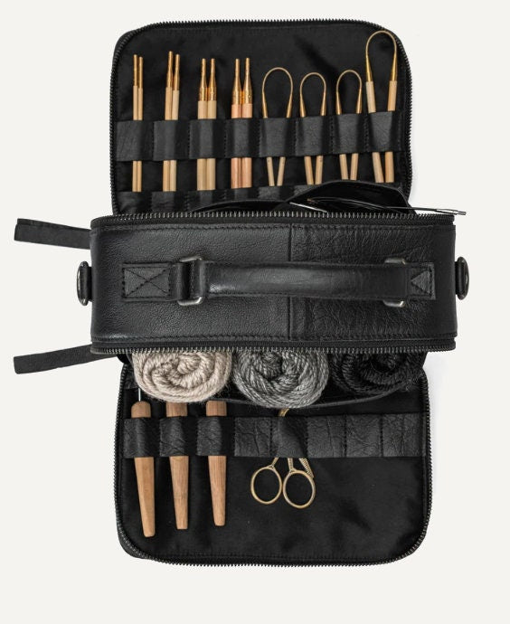 muud Lilly Projekttasche aus hochwertigem Leder handgefertigte Schultertasche Farbe black whisky