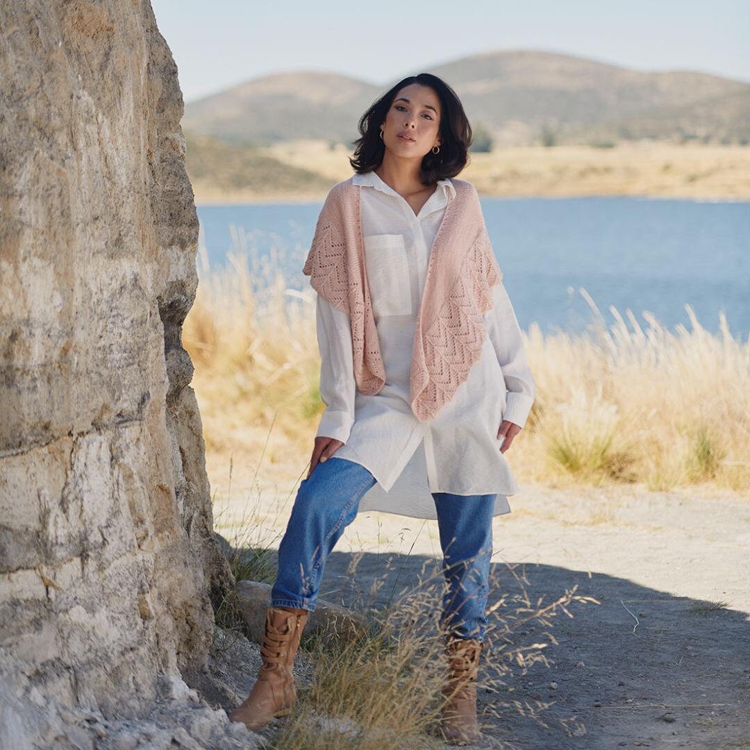 AMANO Anleitungsheft PATTERN BOOKLET Accessoires Tücher Schals Stola Stricken edel fein weich