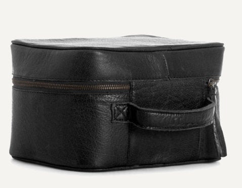 muud Shadow Lederbox aus hochwertigem Leder handgefertigt Farbe black whisky