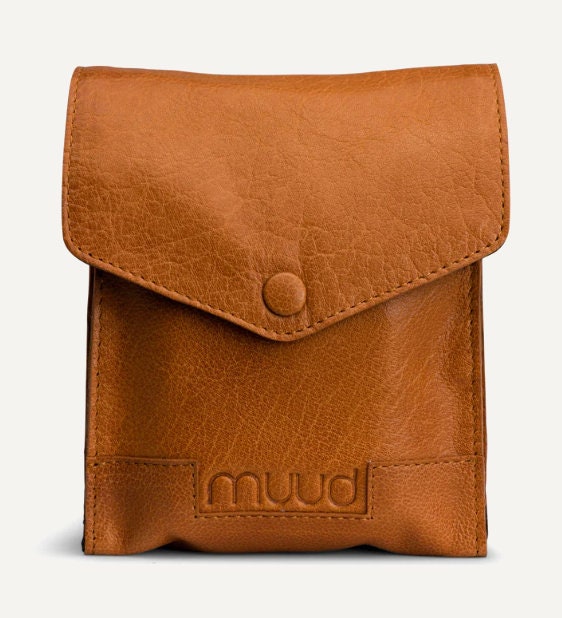 muud Betina Case Nadeletui aus hochwertigem Leder handgefertigtes Stricketui rich brown, black whisky