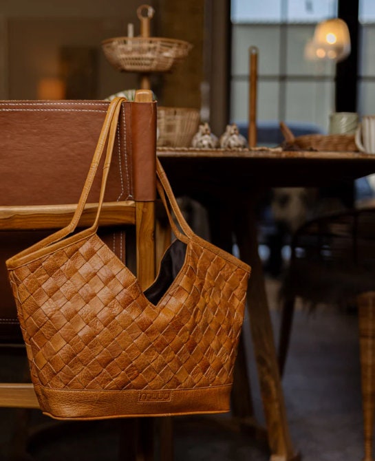 muud Dosy Projekttasche aus hochwertigem Leder handgefertigte Schultertasche