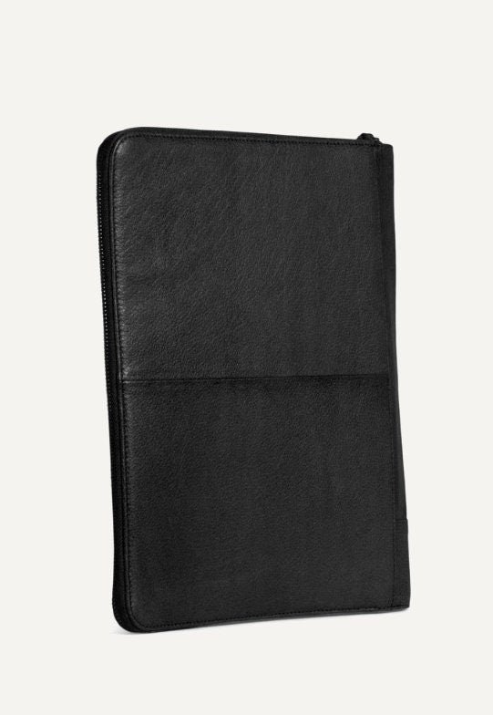 muud Göteborg Case aus hochwertigem Leder handgefertigtes Stricketui Farben black whisky