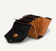 muud Betina Case Nadeletui aus hochwertigem Leder handgefertigtes Stricketui rich brown, black whisky