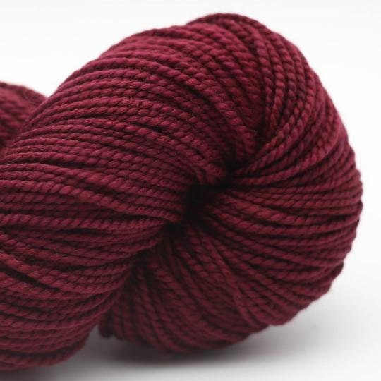 Manos del Uruguay SAMI SEMI SOLID handgefärbt 100g/250m Merino extrafine