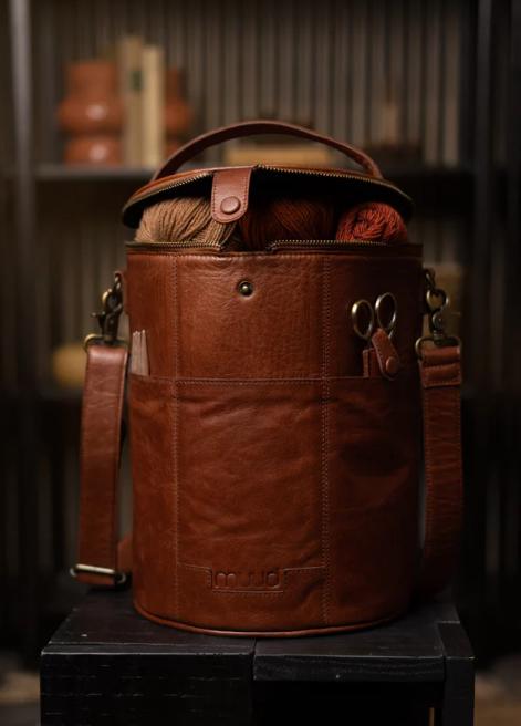 muud Saturn XL Projekttasche aus hochwertigem Leder handgefertigte Schultertasche