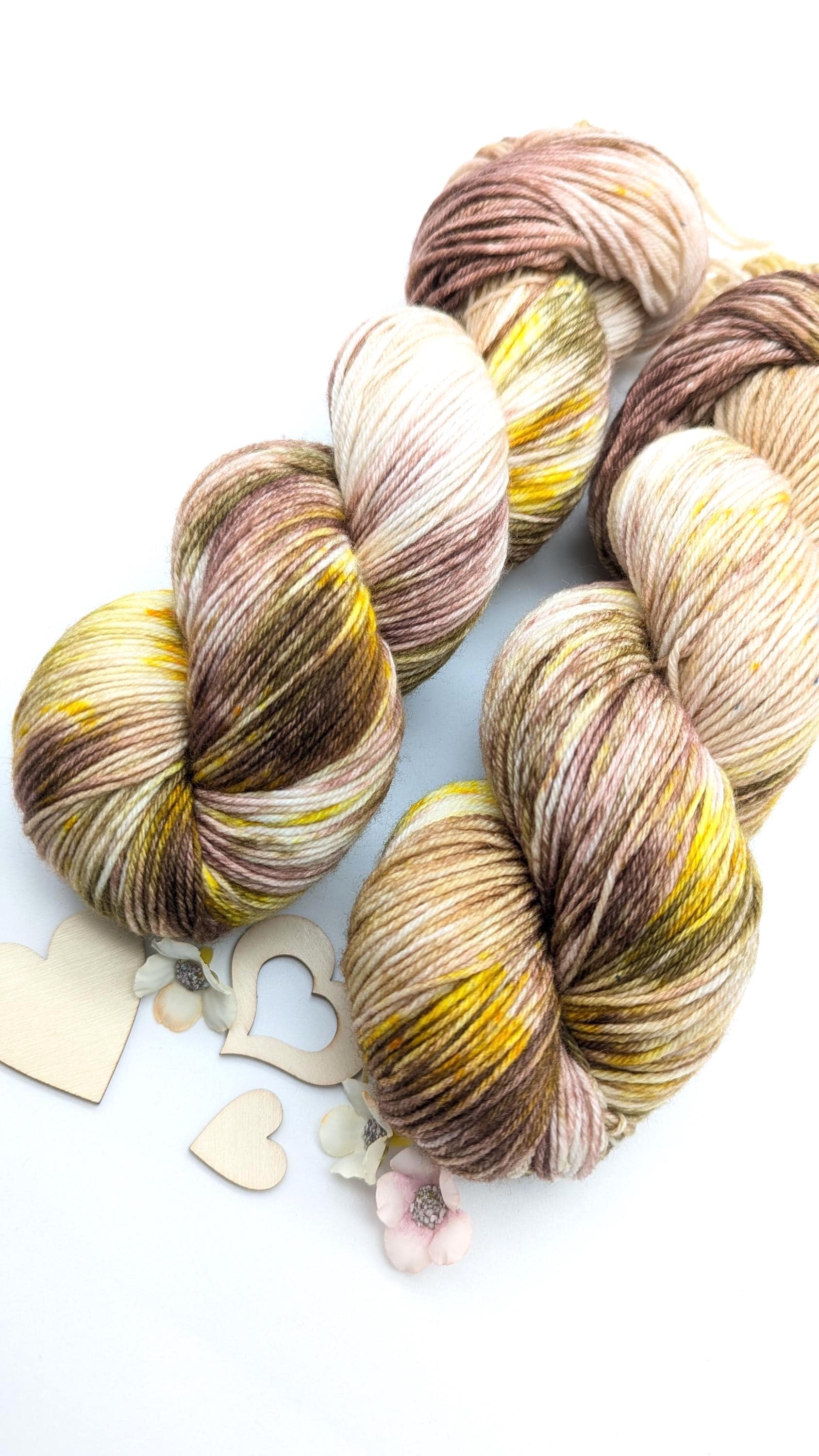 Handgefärbte Sockenwolle 4 fach High Twist 100g/400m Merino extrafine - "Wüstenkakteen" rotbraun natur