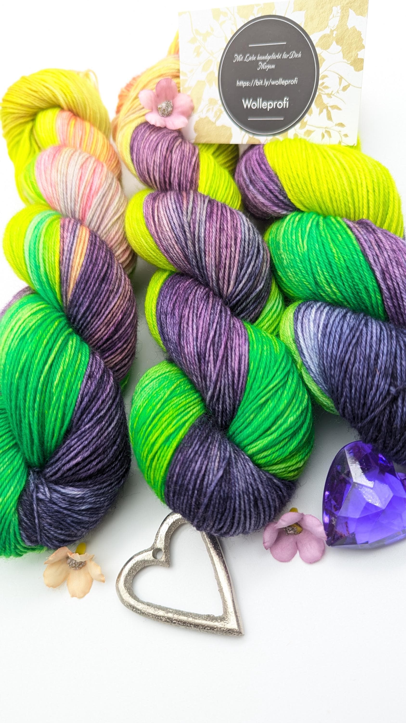 Handgefärbte Sockenwolle 4 fach Lazy Lion SockYarn 100g/420m Merino extrafine  "Happy colours" 2