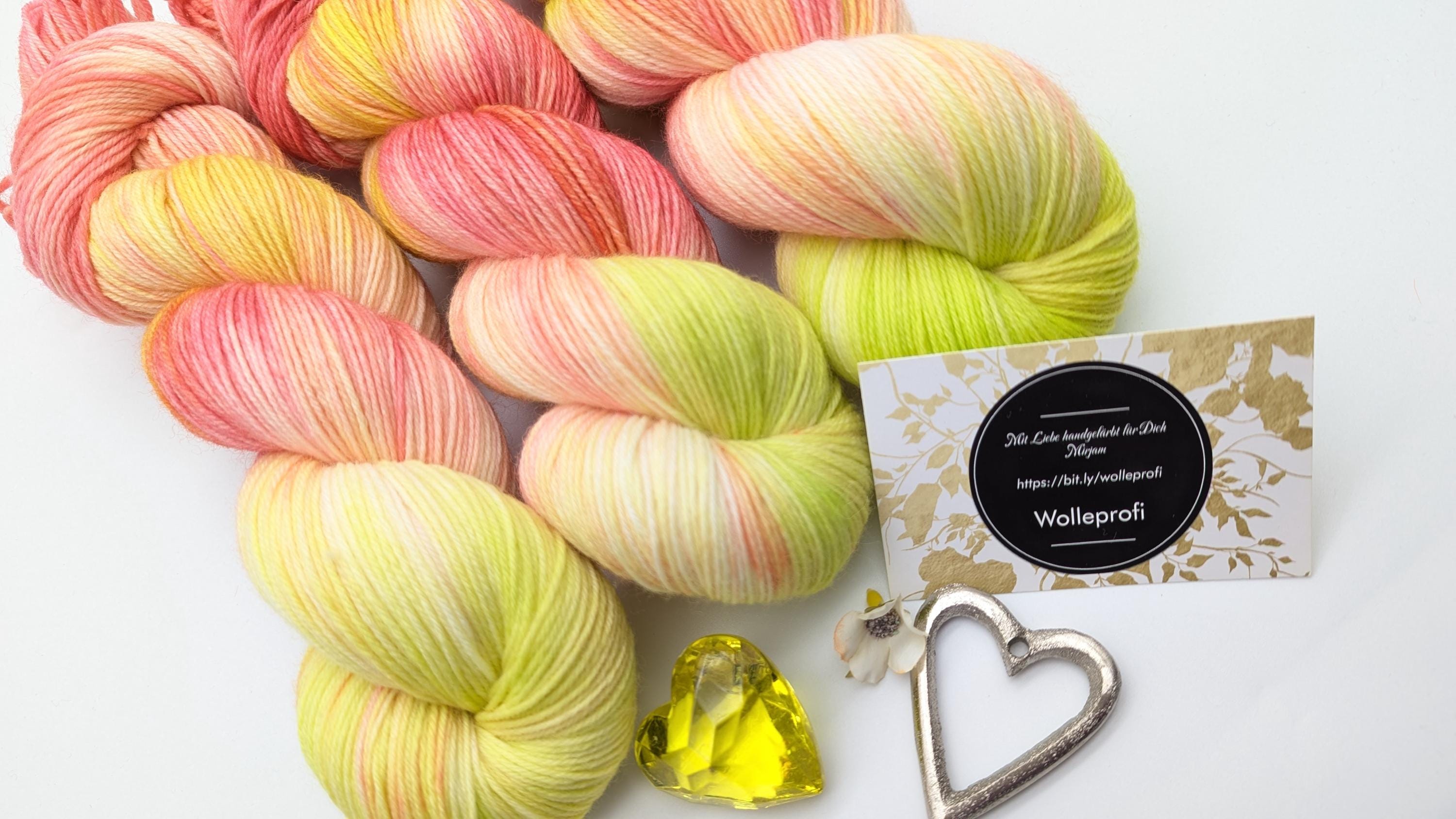 Handgefärbte Sockenwolle 4-fach 100g/420m LL Merino extrafine "Fruchtsorbet" rosa gelb hellgrün