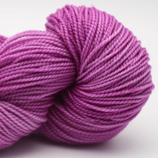 Manos del Uruguay SAMI SEMI SOLID handgefärbt 100g/250m Merino extrafine