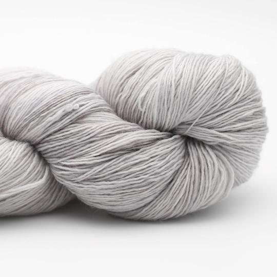 MARINA HANDGEFÄRBT Manos del Uruguay Lauflänge 800m/100g Lace NS 2,5 - 3,5 mm fair trade