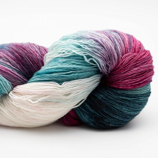 MARINA HANDGEFÄRBT Manos del Uruguay Lauflänge 800m/100g Lace NS 2,5 - 3,5 mm fair trade